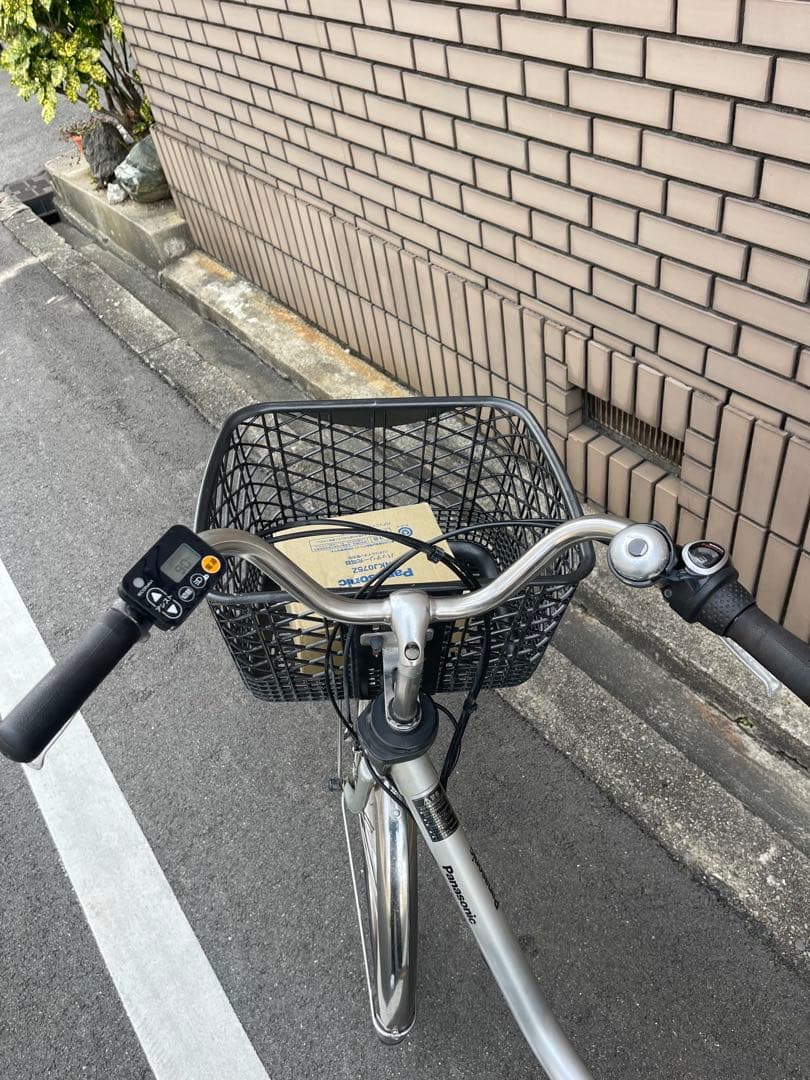 電動アシスト自転車 シルバー バスケット付き16ah