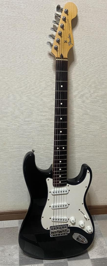 Fender Japan Stratocaster ブラック 新品弦張りたて♥