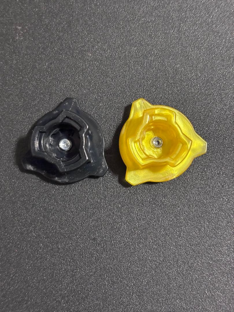 ベイブレイドロックチップ 2個セット