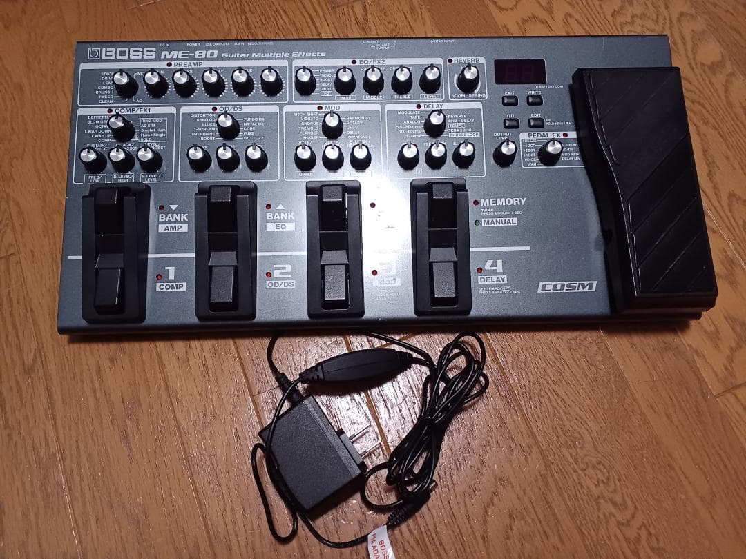 【BOSS ME-80】アダプター付き ギター用マルチエフェクター
