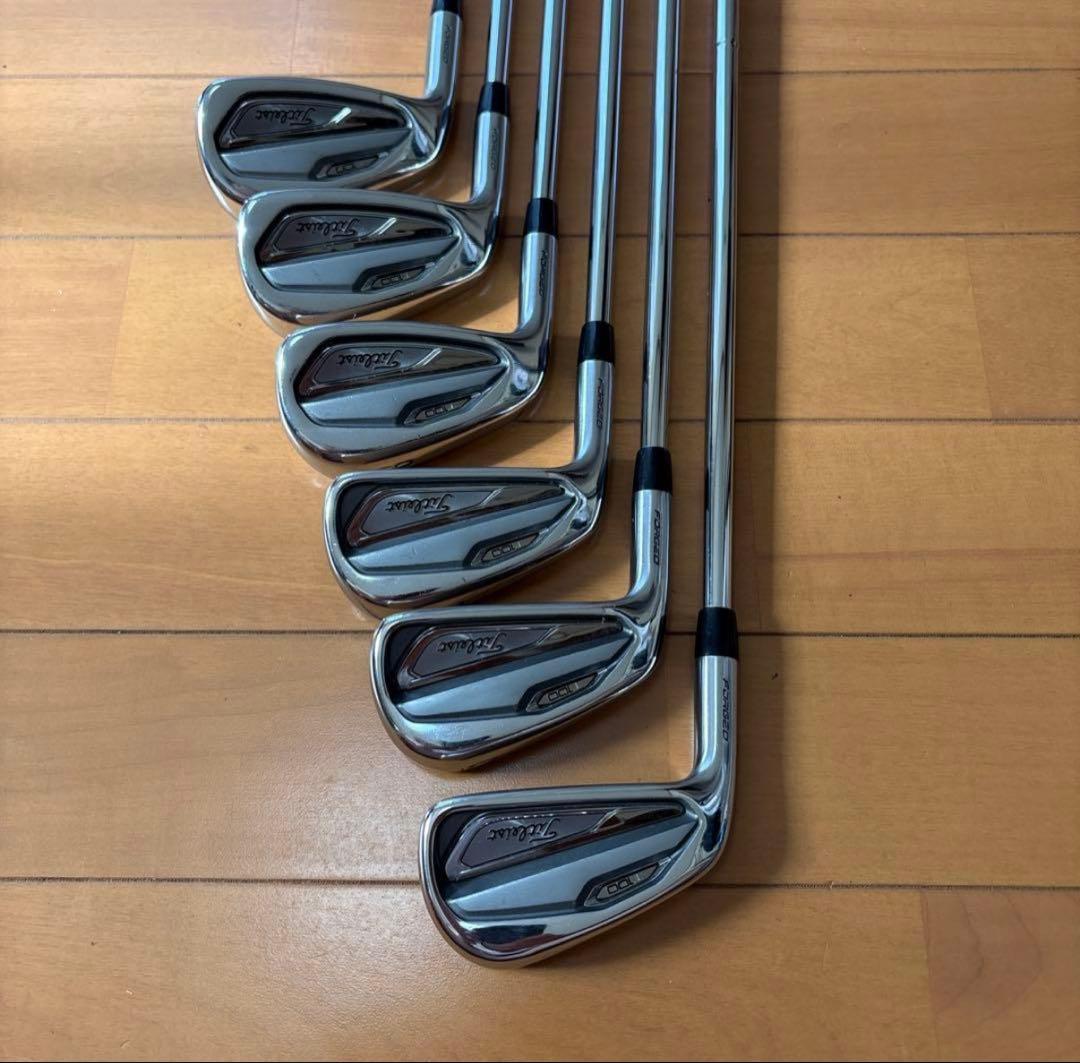 タイトリスト　レフティ　アイアンT-100 左