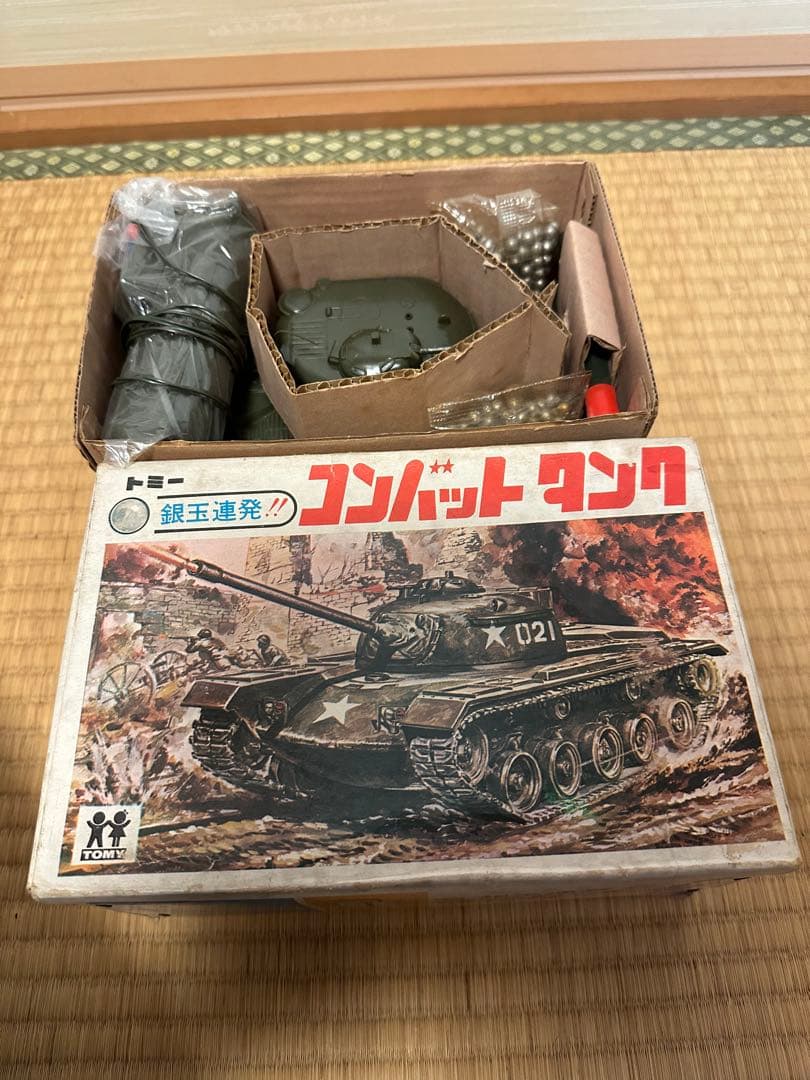 当時物 トミー銀玉連発！！ コンバット タンク 未使用 リモコン付き