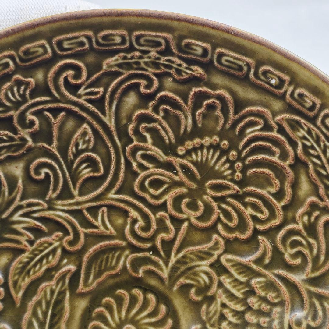 舶来品 中国古磁 越窯青磁 陽刻 絡枝花卉 鳳凰紋 茶碗 茶道具