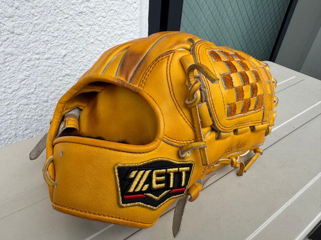 【ZETT 源田モデル】ゼットプロステ　一般軟式内野手用グラブ