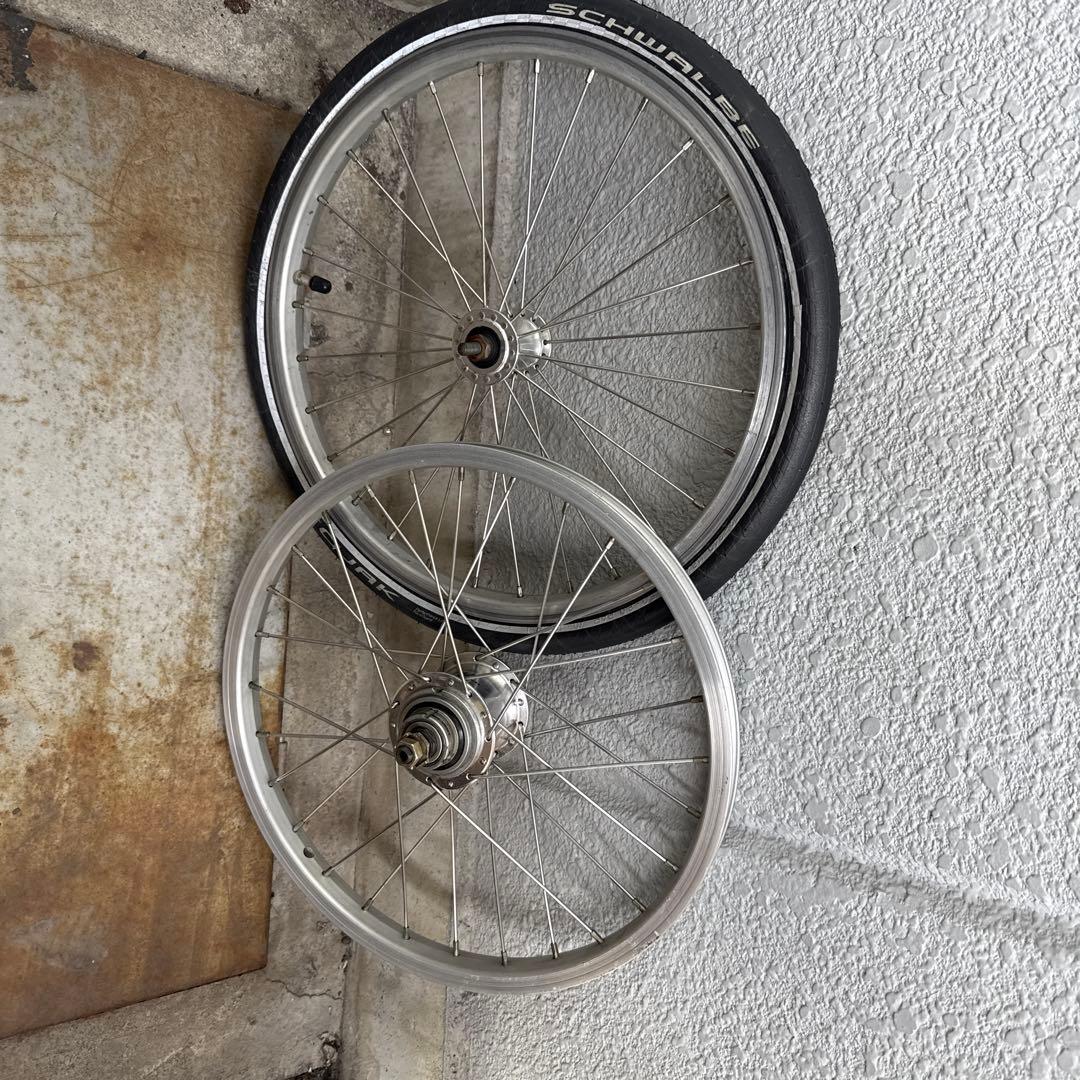 ブロンプトン　シルバーアルミホイール