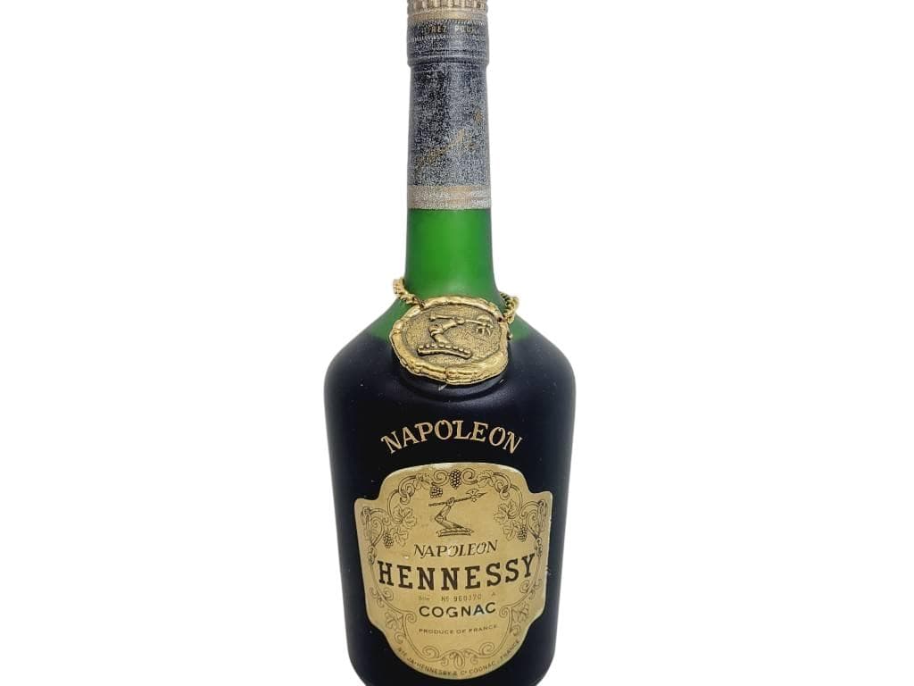 Hennessy Napoleonヘネシー ナポレオン 700ml コニャック