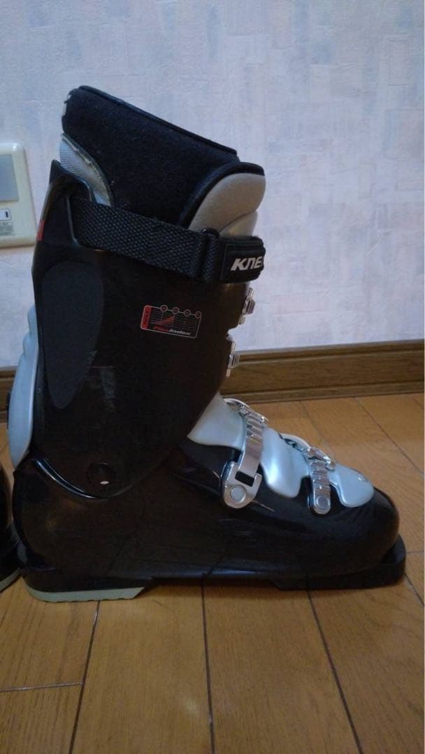 KNEISSEL スキーブーツ　26cm