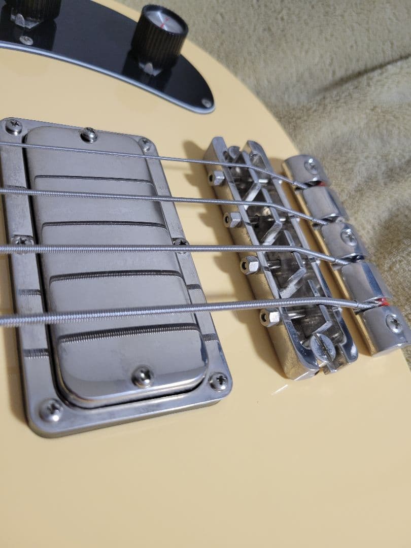 エレキベース Epiphone embassy pro bass