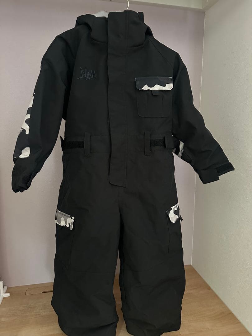 ウィンタースポーツウェア　キッズ　新品　100cm