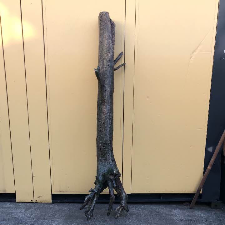 値下げ❗️水族館等に使われる倒木もどき(樹脂製)