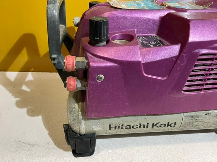 HITACHIエアーコンプレッサー