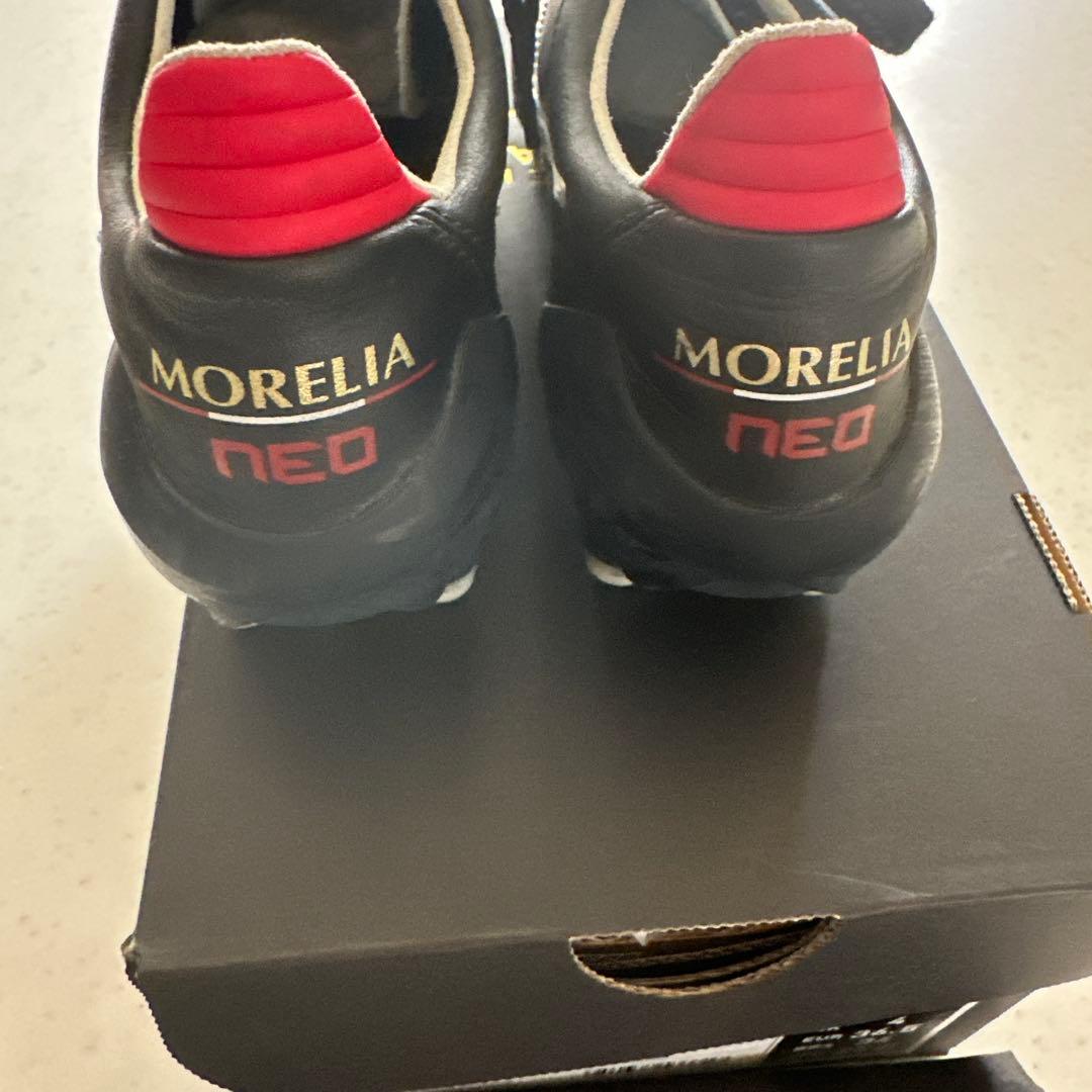 Mizuno Morelia NEO サッカーシューズ 黒