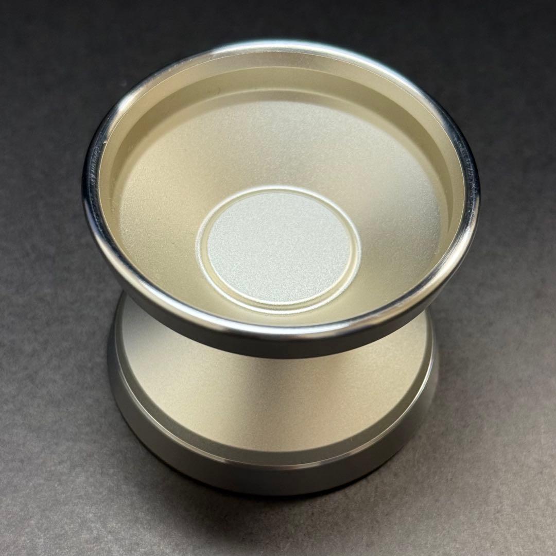 新型フラクタル　シルバーゴールド　ジャパンテクノロジー