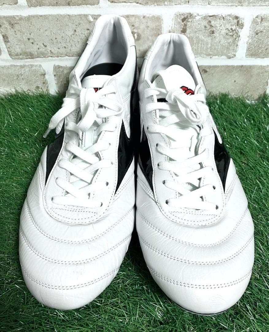 【24時間以内/匿名配送】展示品 ミズノ モレリア2 JAPAN 29.5cm