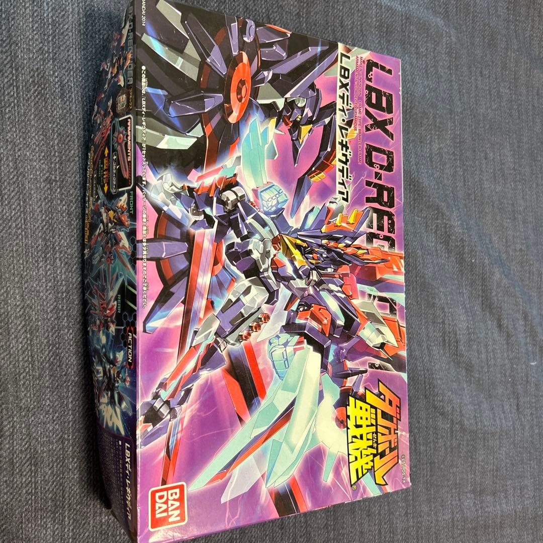 ダンボール戦機LBXレディ・レギウディア