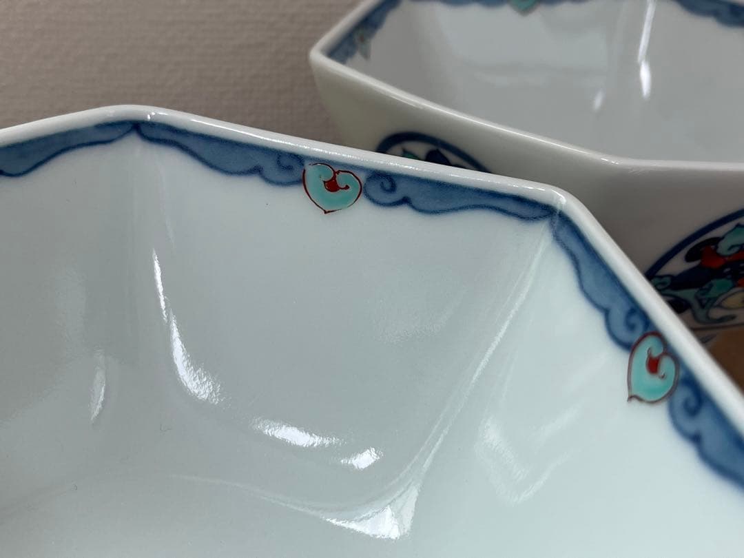 人間国宝　13代　今泉今右衛門窯 錦草花文 六角小鉢 色鍋島 有田焼 高級