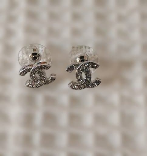 CHANEL ピアス ココマーク ラインストーン ピアス