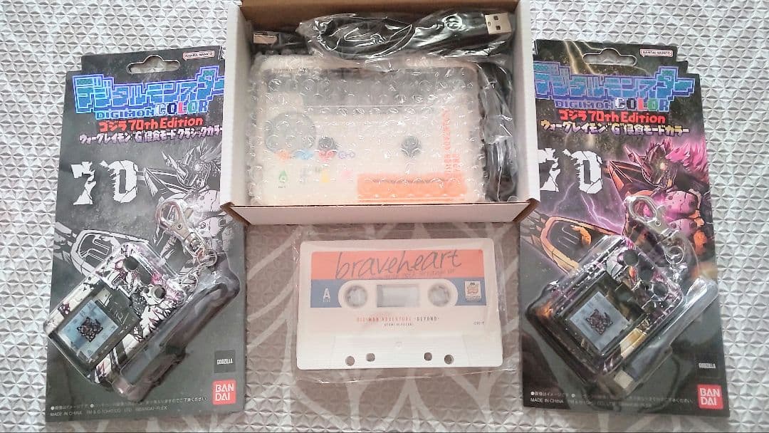 デジタルモンスターCOLOR ゴジラ　デジモン　カセットプレイヤー　デジヴァイス
