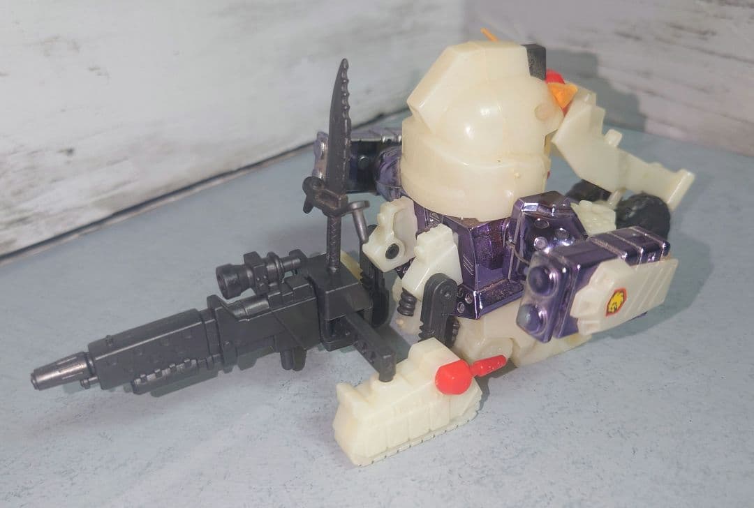 【希少】限定版　元祖SDガンダム　キャプテンガンダム　蓄光