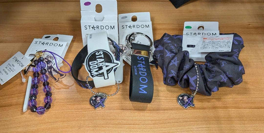 新品　STARDOM所属、上谷沙弥選手グッズ