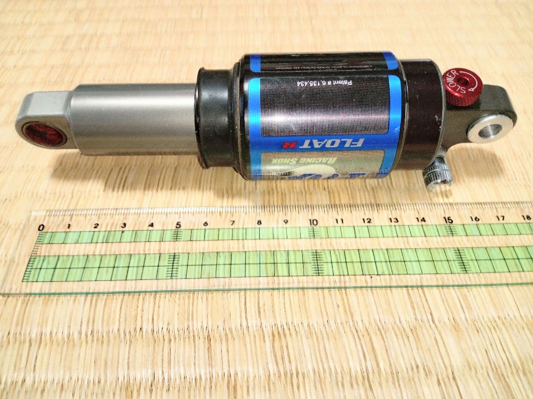 TURBO　FOX FLOAT R 穴間165mm 美品　ポンプ付