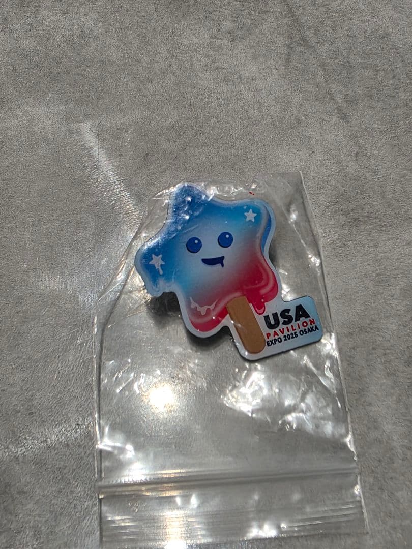 スパーク ピンバッジ