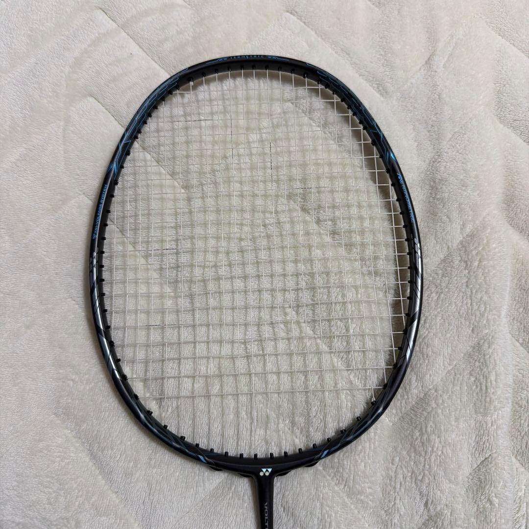 VOLTRIC Z-FORCE バドミントンラケット