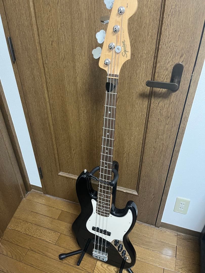 ベース Squier Jazz Bass Affinity BLACK