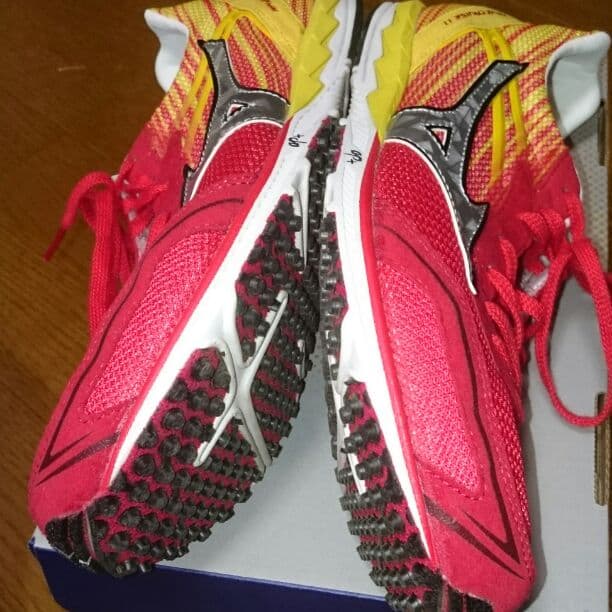 陸上レーシングシューズクルーズ