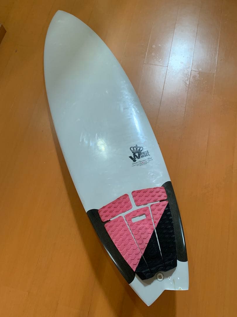 ホワイトエンジェルサーフボード　フィッシュ　ツイン