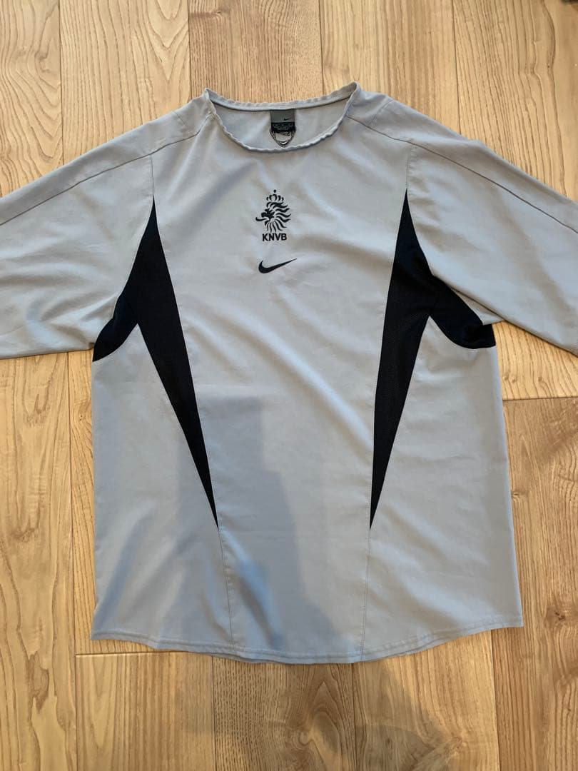 nike ナイキ サッカーオランダ代表 トレーニングウェア シャツ