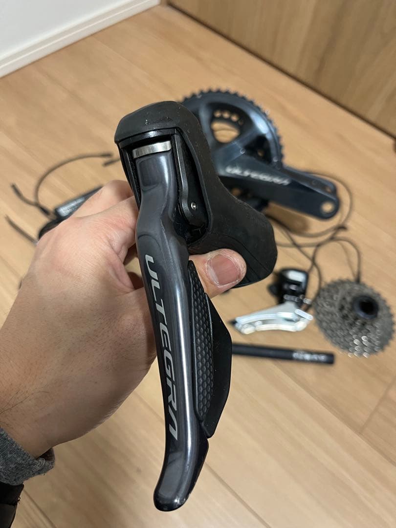 SHIMANO URTEGRA R8070 グループセット