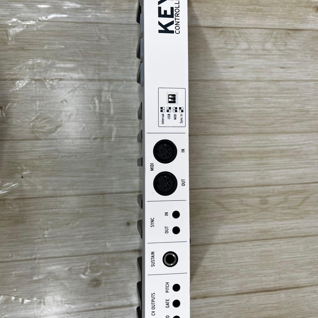 アートリア　KEY STEP