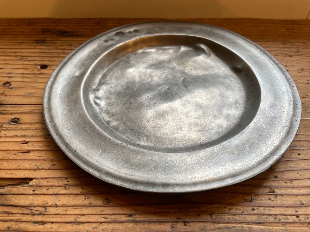 フランス　古いピュータープレート