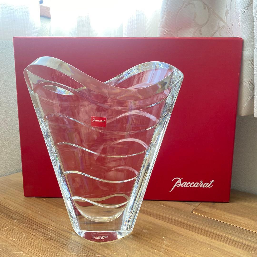 Baccarat バカラ WAVE フラワーベース ウェーブ 花瓶　箱付き