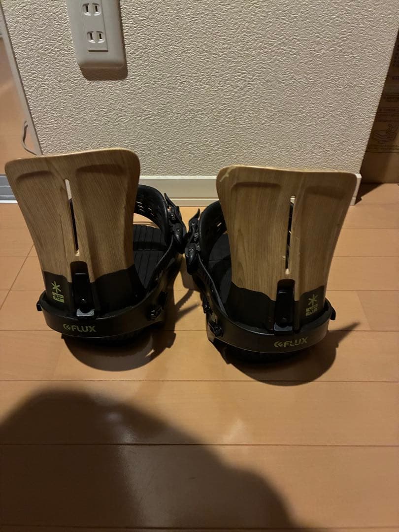 FLUX スノーボード ビンディング ブラック/ウッド