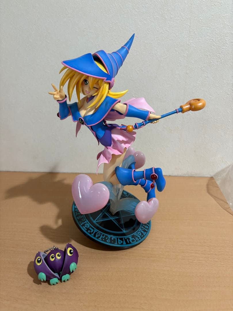 劇場版 コトブキヤ 遊戯王 ブラック・マジシャン・ガール 特典付きクリボー