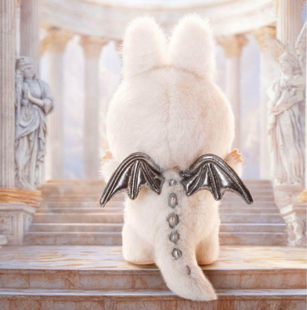 THE MONSTERS ANGEL IN CLOUDS ぬいぐるみ 1点