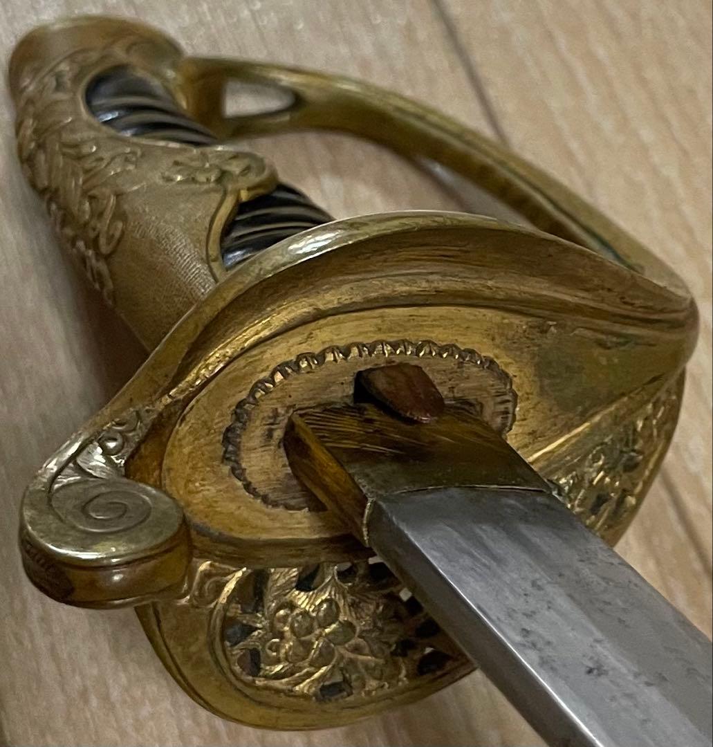 模造刀　美術刀　サーベル　指揮刀　時代武具　V997