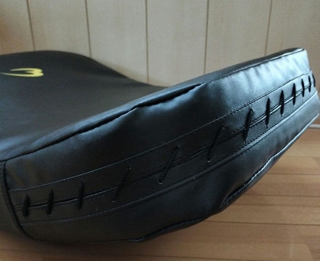 ボディメーカー　キックミット　ビッグミット　格闘技　空手　武術　スパーリング