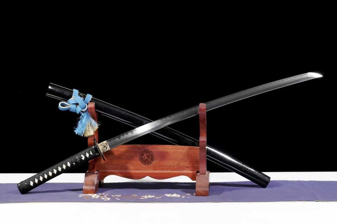 【黒前線】古兵器 刀装具 日本刀　模造刀 居合刀 武士道 鑑賞用 美術刀 贈り物