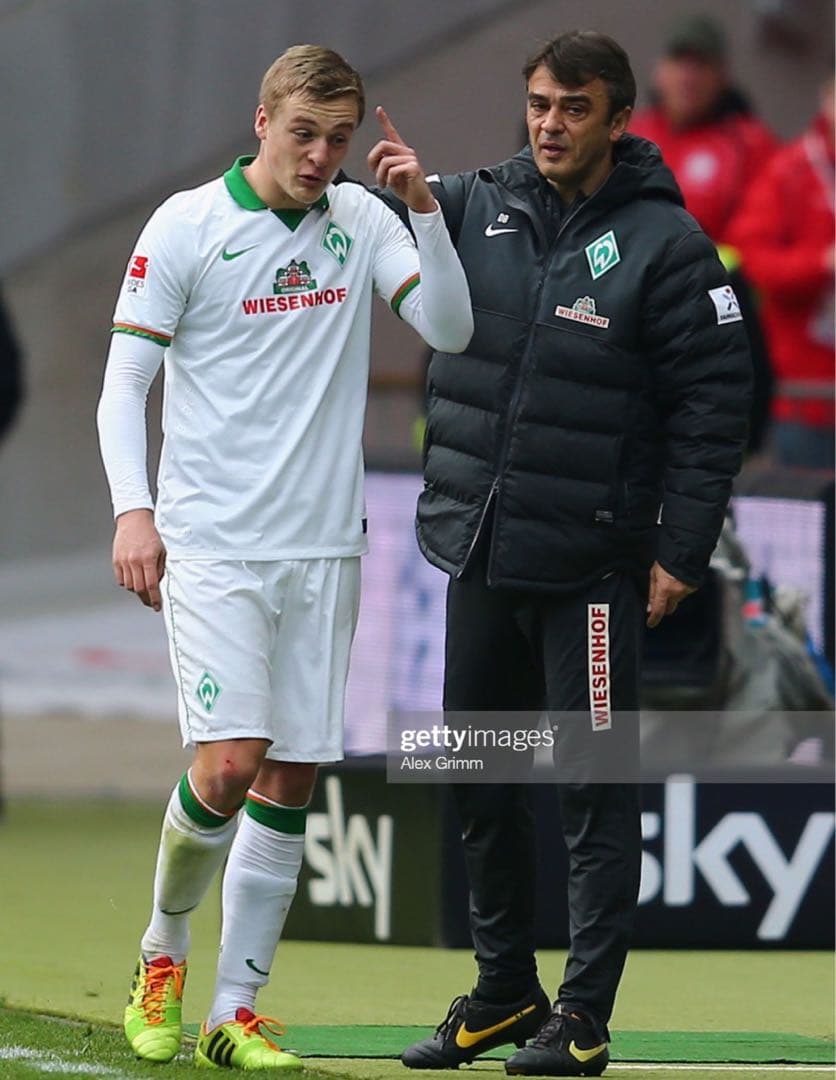 Nike ブレーメン　支給品ベンチコート