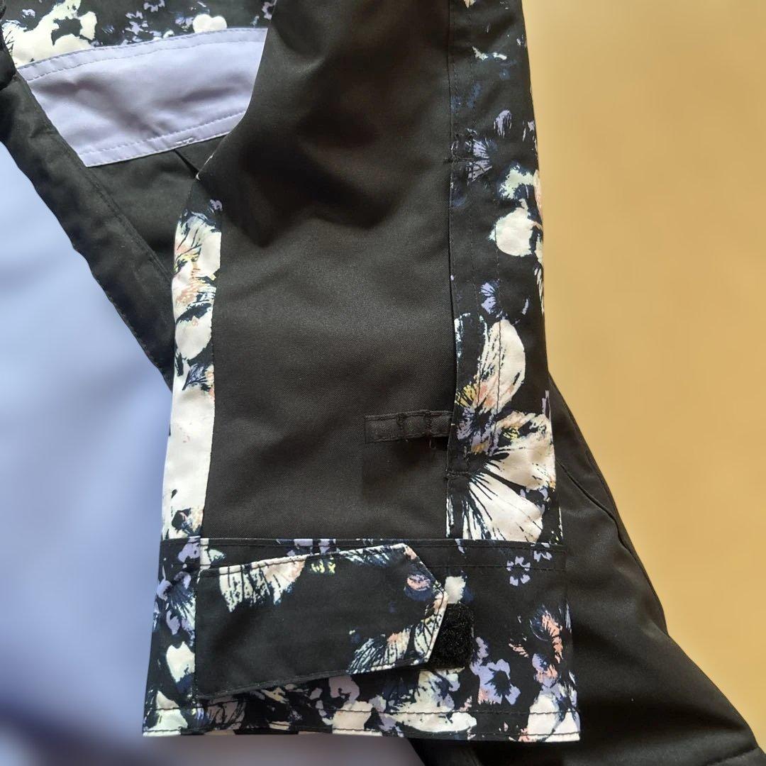 ROXY スノーボードウェアセット キッズ　上着150cm パンツ140cm