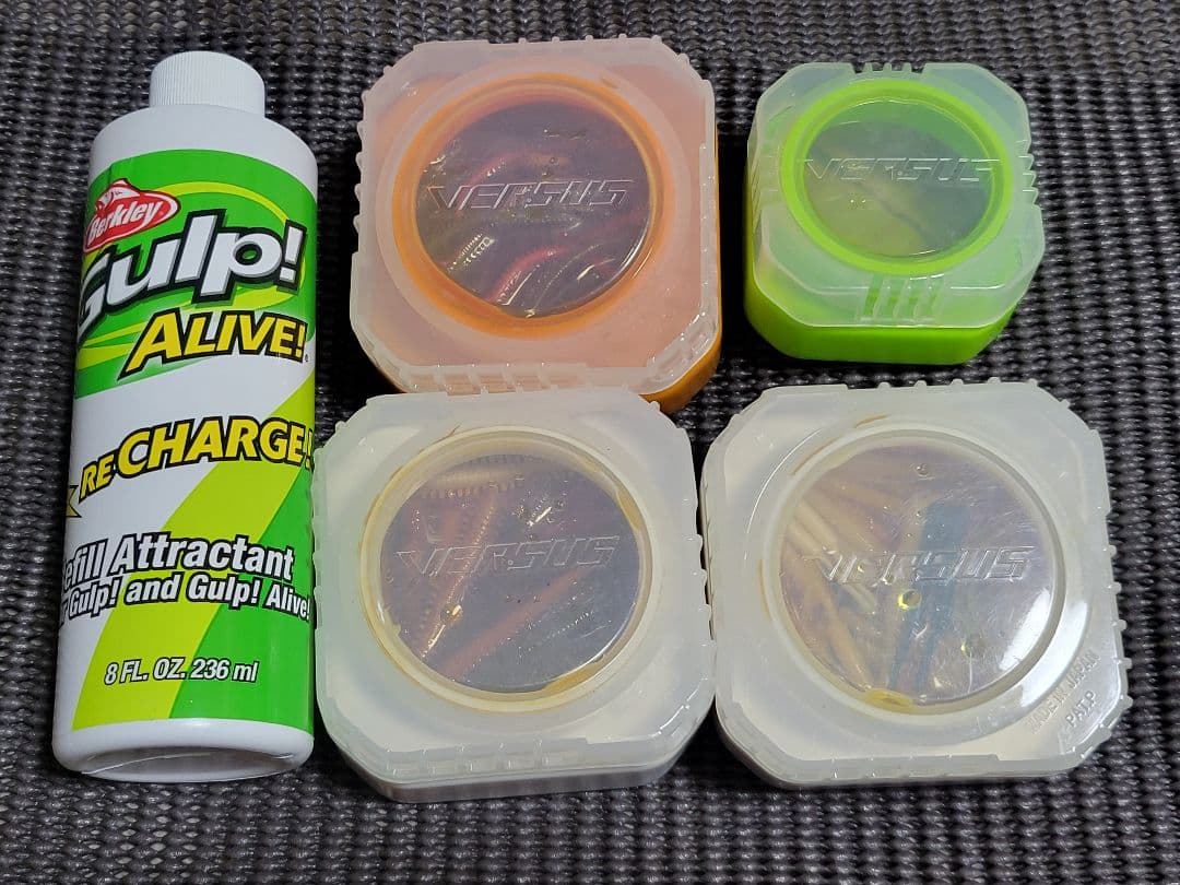 バークレイ　ガルプ　ベビーサーディン　サンドワーム　イソメ　未使用品　計249本