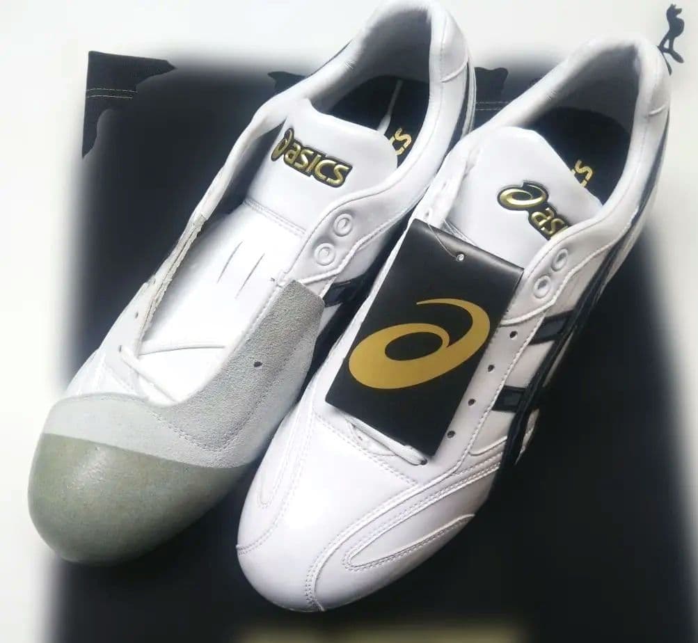 未使用⬛️アシックス⬛️硬式野球スパイク⬛️size29.5cm