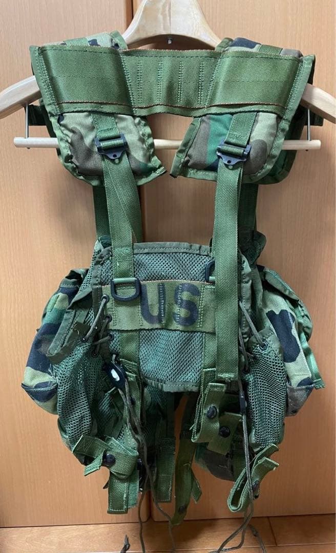 実物　米軍　タクティカルベストVEST ENHANCED TACTICAL