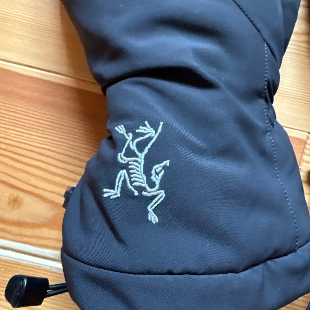 Arc'teryx ミトングローブ M ブラック