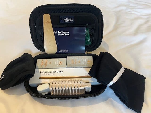 Porsche Design トラベルポーチ ルフトハンザ　ファーストクラス