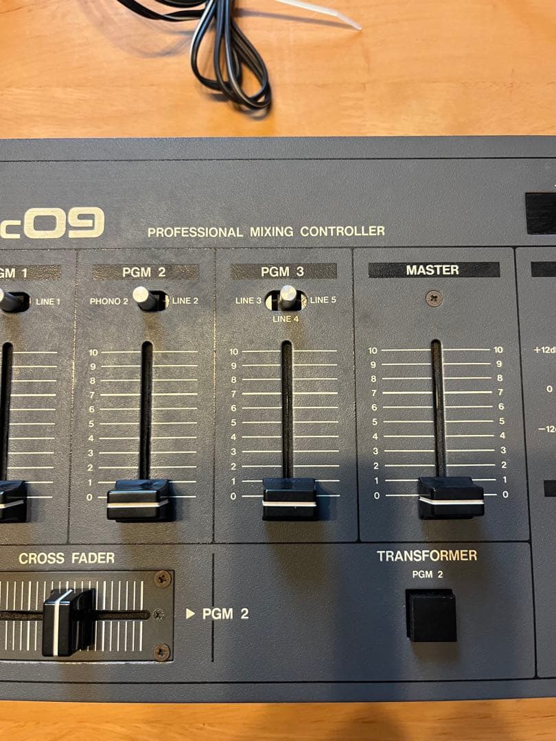 DJミキサー　Vestax PMC09 ビンテージ