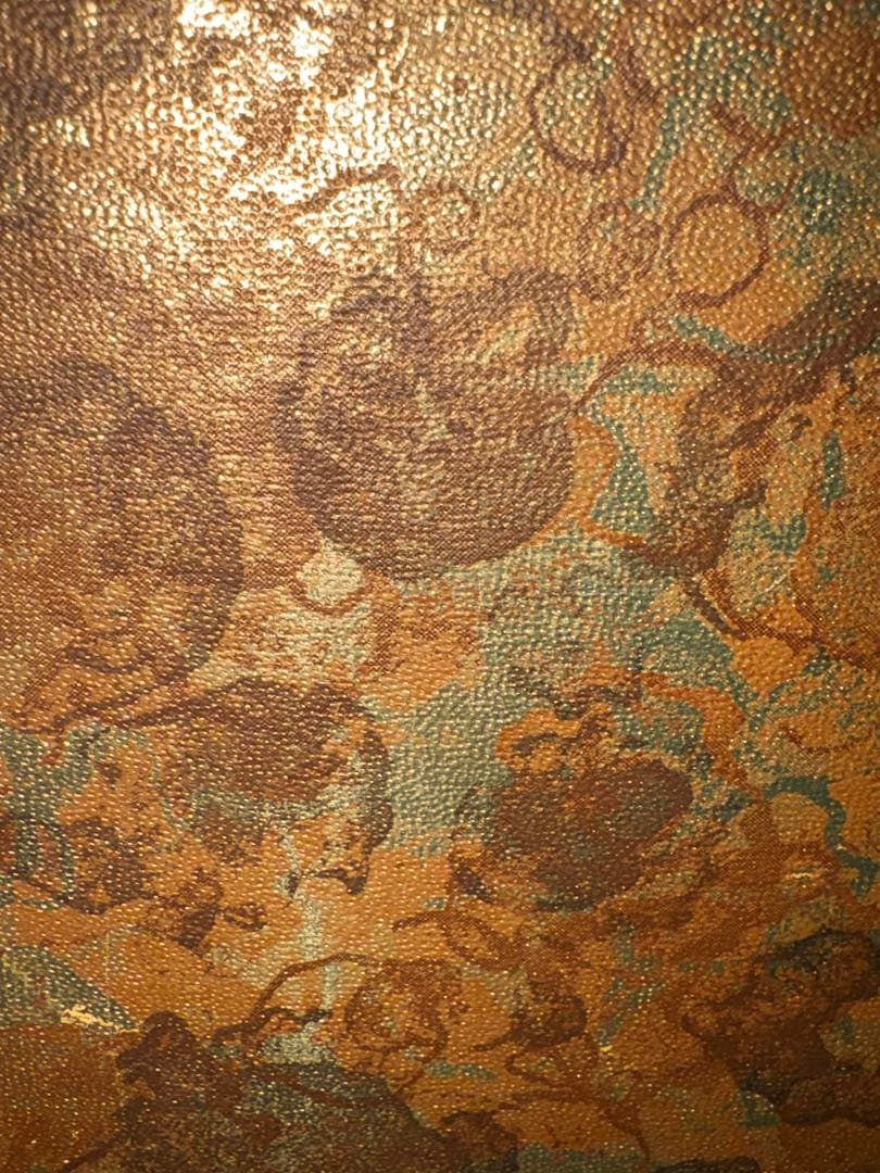 花柄装飾 中型スーツケース